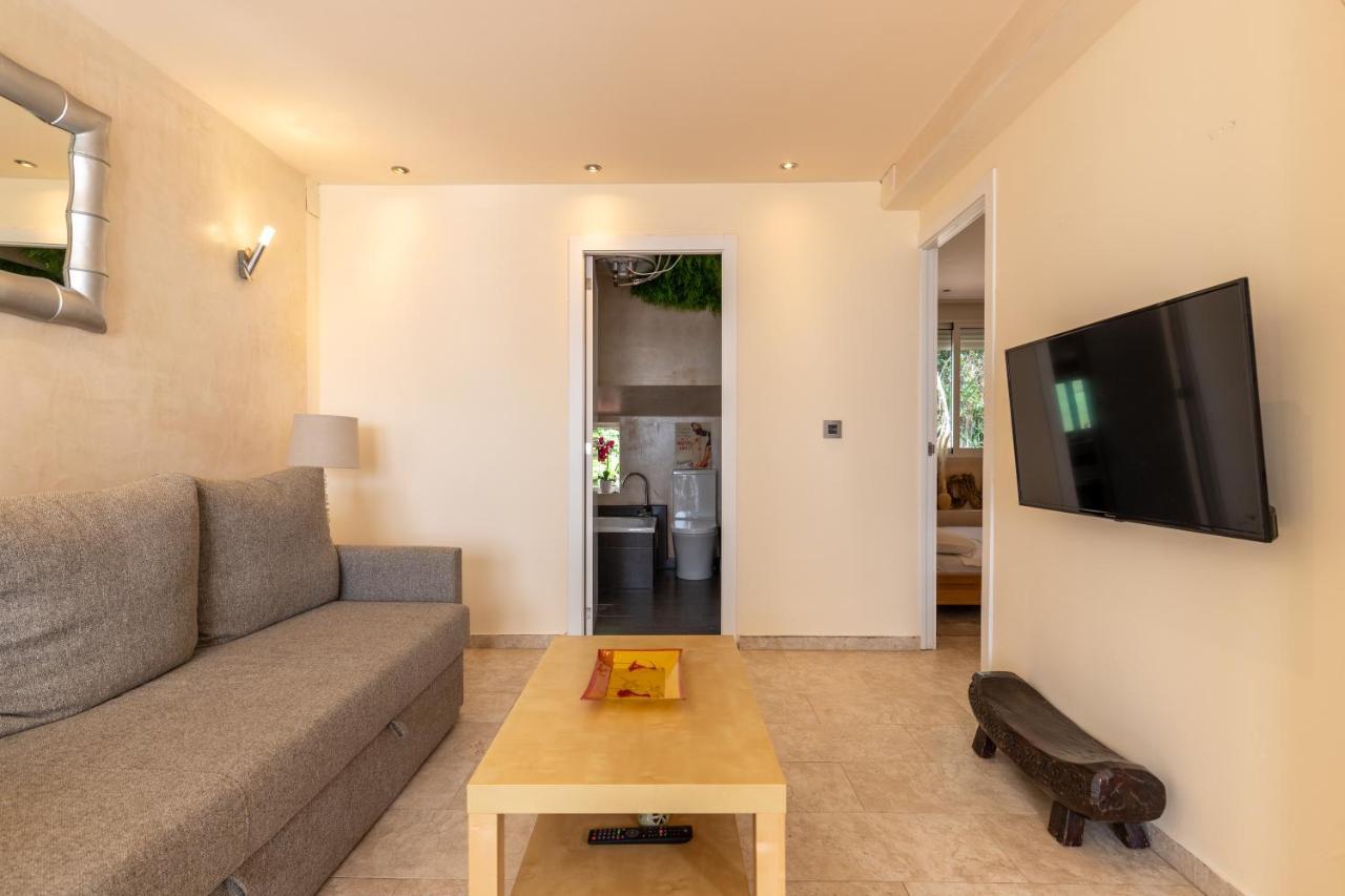 Seabreeze Carihuela Apartment Torremolinos Esterno foto