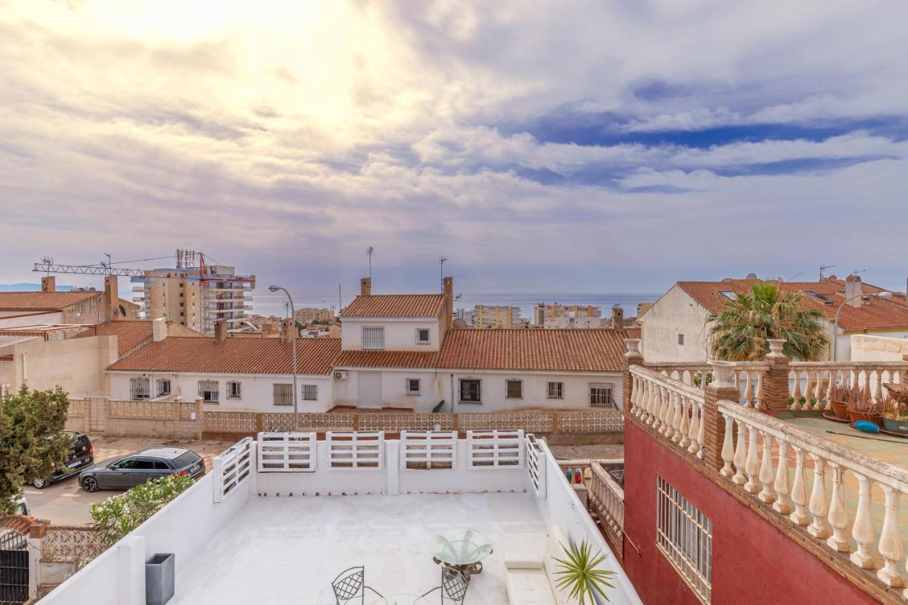 Seabreeze Carihuela Apartment Torremolinos Esterno foto